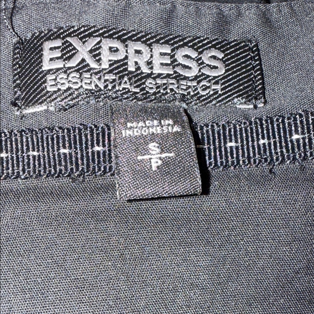 Express Essential Stretch Black Short Sleeve V-Neck Button-Up Top Women’s Size S - Picture 7 of 8